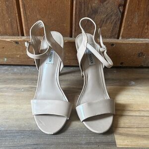 Steve Madden Beige Heeled Sandals